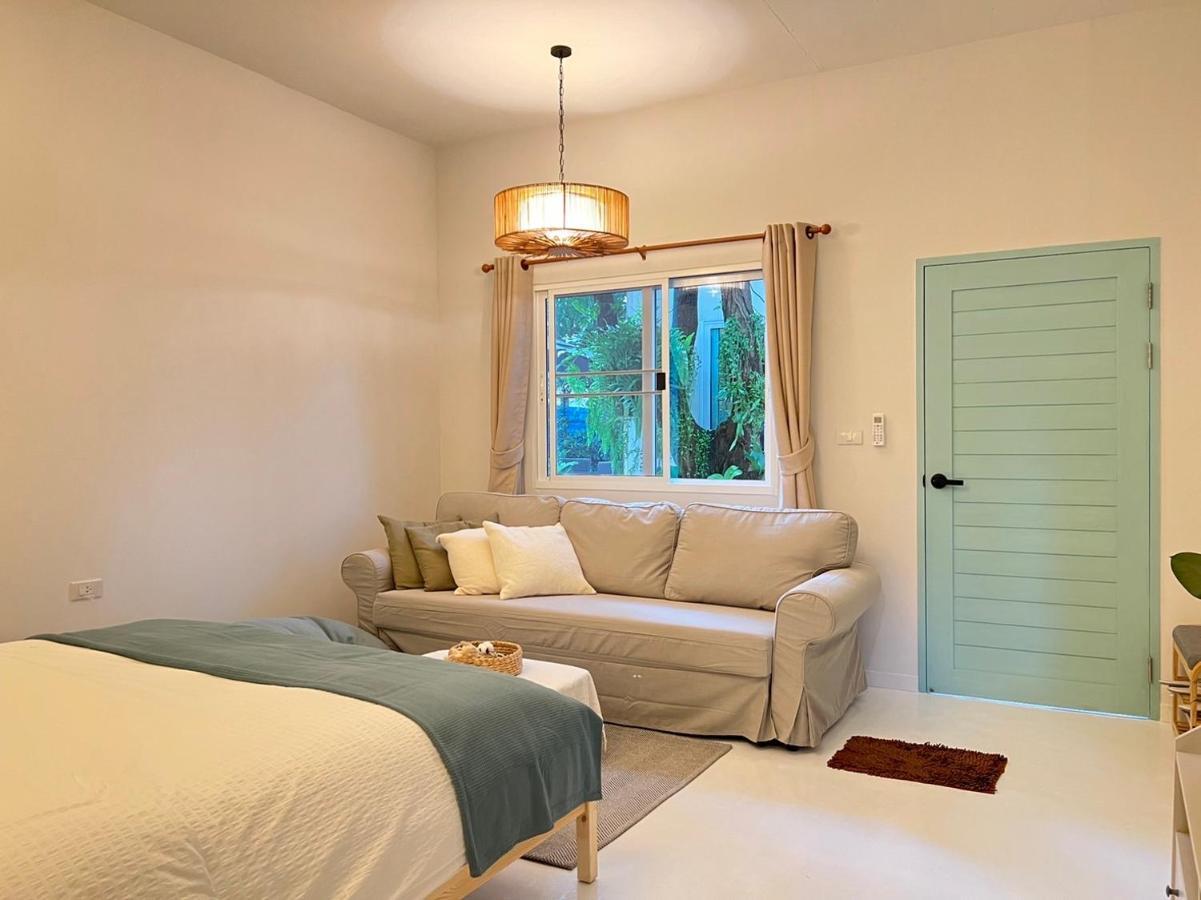 ホテル Warm White Hua Hin House エクステリア 写真