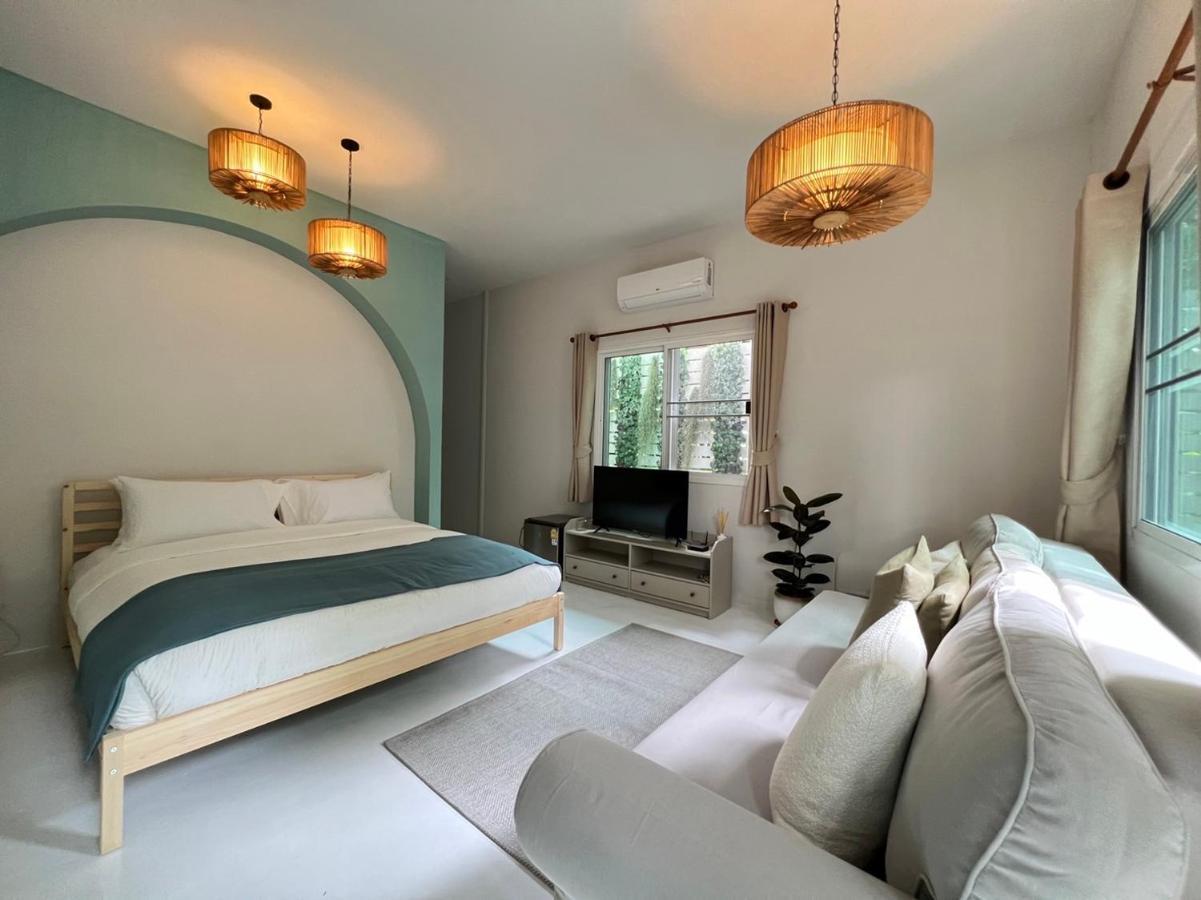ホテル Warm White Hua Hin House エクステリア 写真